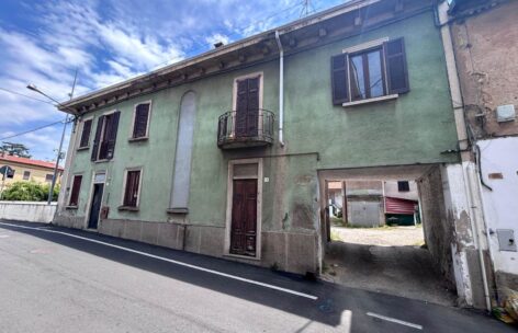 Casa semi indipendente in V a CARDANO AL CAMPO