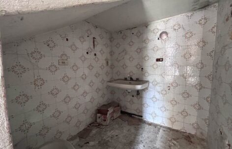 Casa semi indipendente in V a CARDANO AL CAMPO