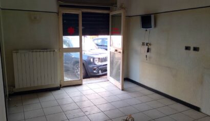 Ufficio in Vendita a LONATE POZZOLO,