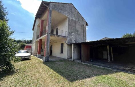 Casa singola in Vendita a CASSANO MAGNAGO,