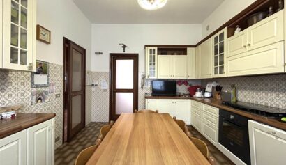 Villa in Vendita a BUSTO ARSIZIO,
