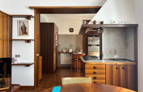 Villa bifamiliare in Vendita a LONATE POZZOLO,