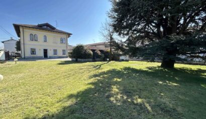 Villa bifamiliare in Vendita a LONATE POZZOLO,