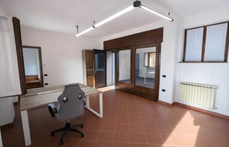 Ufficio in A a LONATE POZZOLO