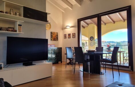 Appartamento in Vendita a SESTO CALENDE,