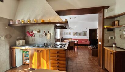 Villa bifamiliare in V a LONATE POZZOLO