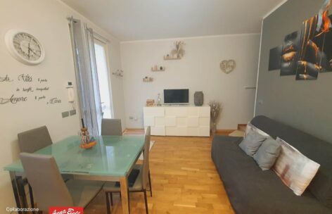 Appartamento in Vendita a SIRMIONE,